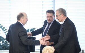 Konservatoriai ir liberalai telkiasi opozicinėms jungtuvėms